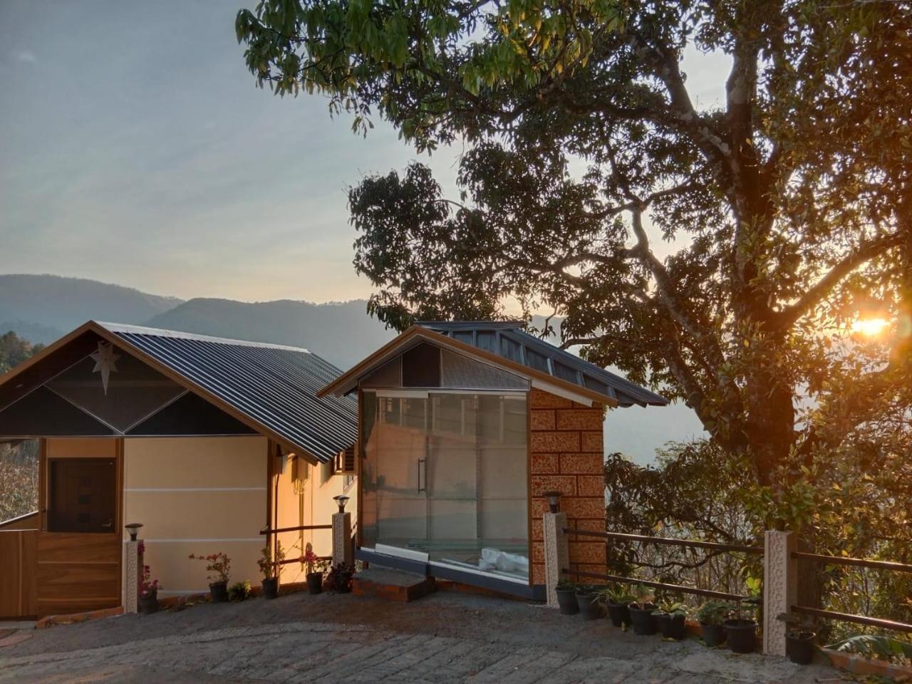 Cloudscape Homestay Pīrmed Kültér fotó