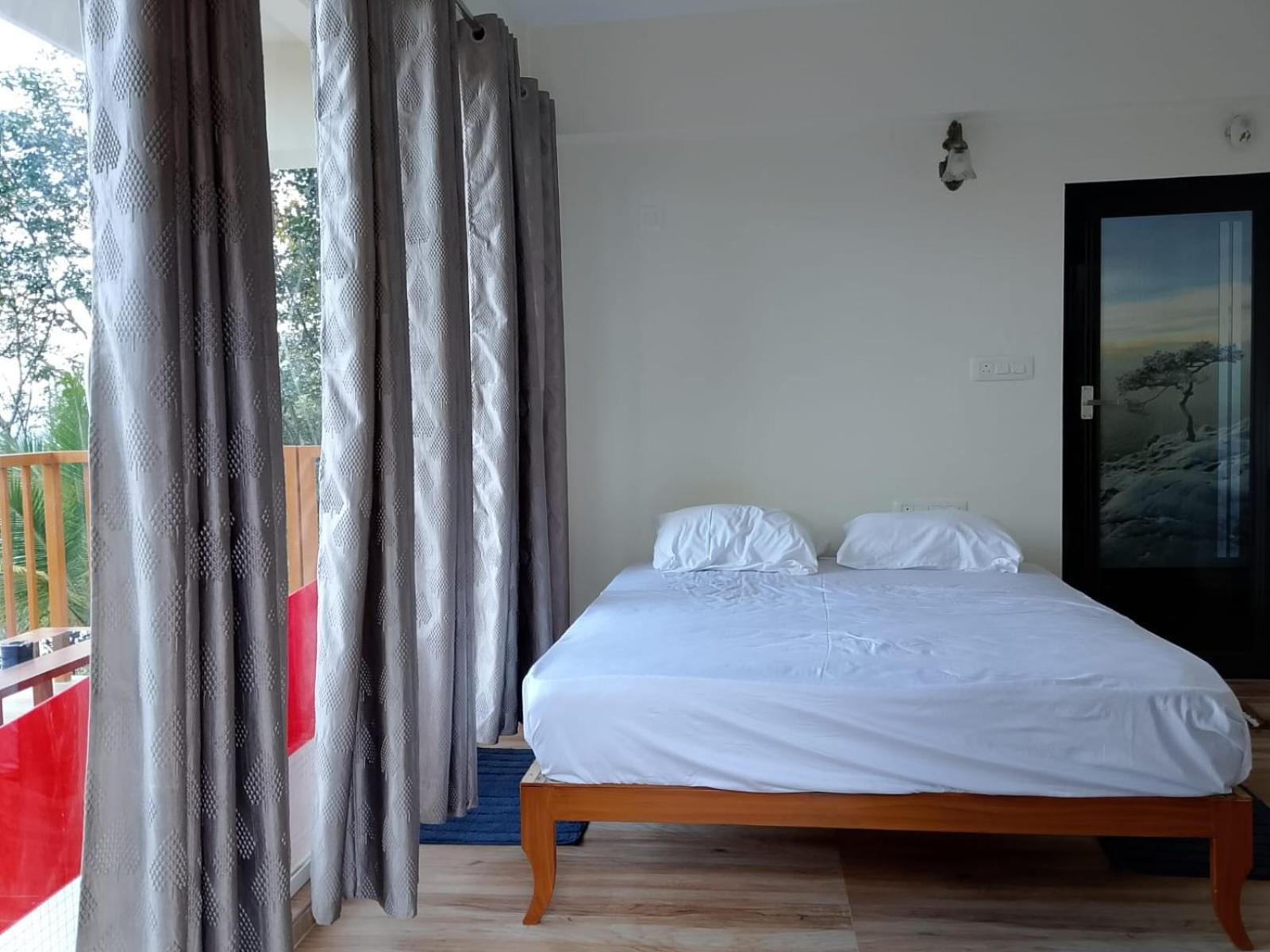 Cloudscape Homestay Pīrmed Kültér fotó